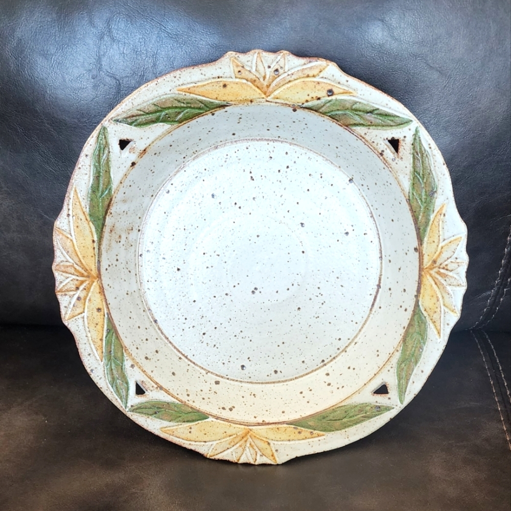 Stoneware Pie Dish